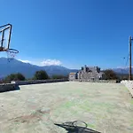 ヴィラ Mani Tower カマラス